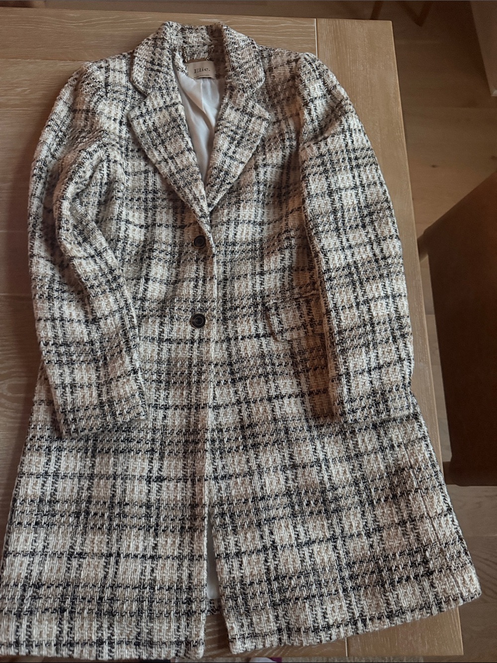 Women’s Elie Tahari Cream & Black Plaid Bouclé Long Coat